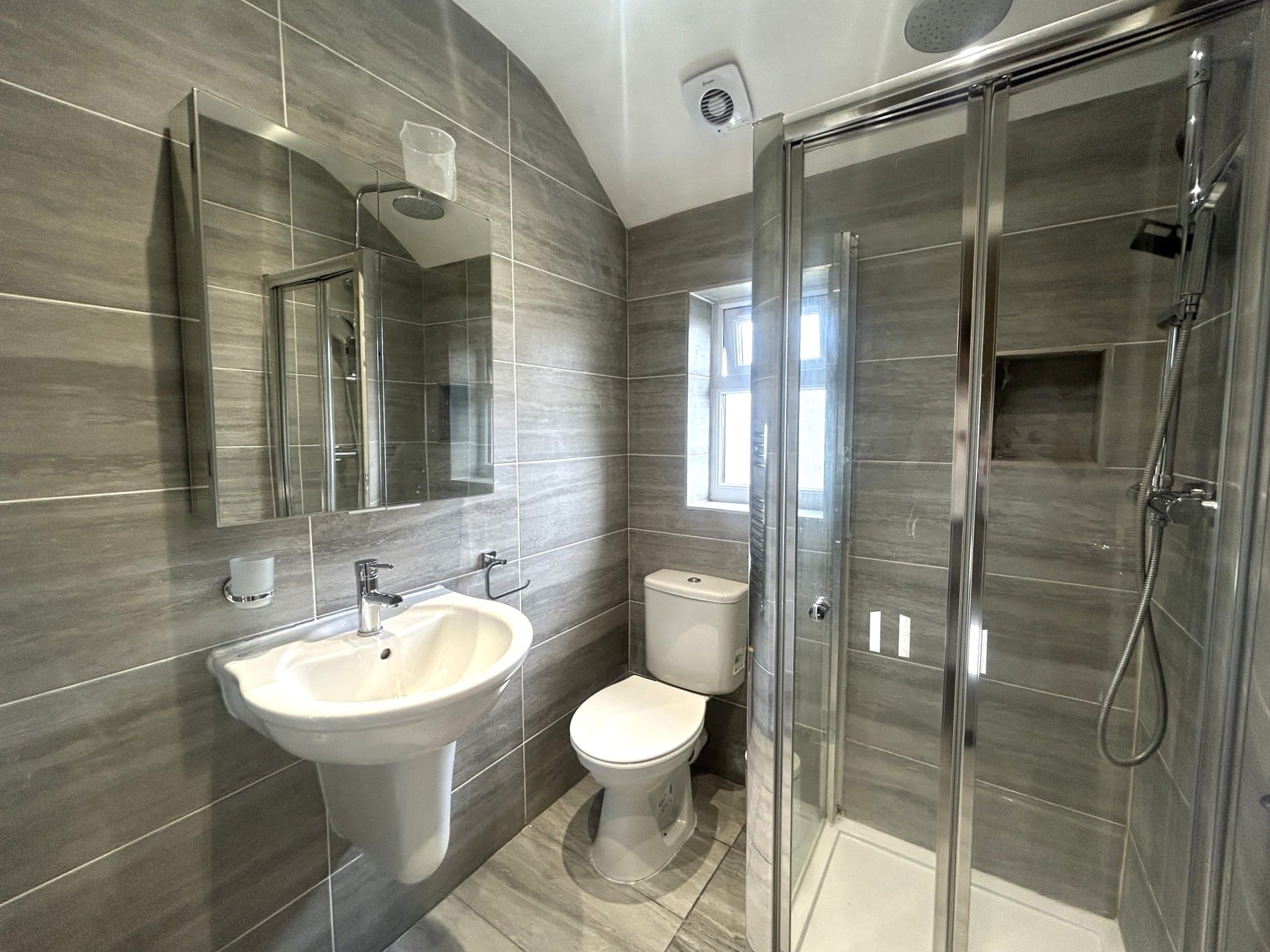 Property Image 0 Image 0