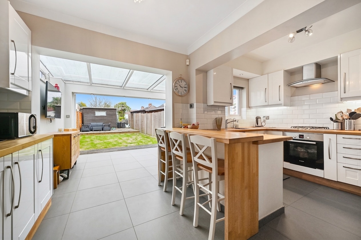 Property Image 0 Image 0