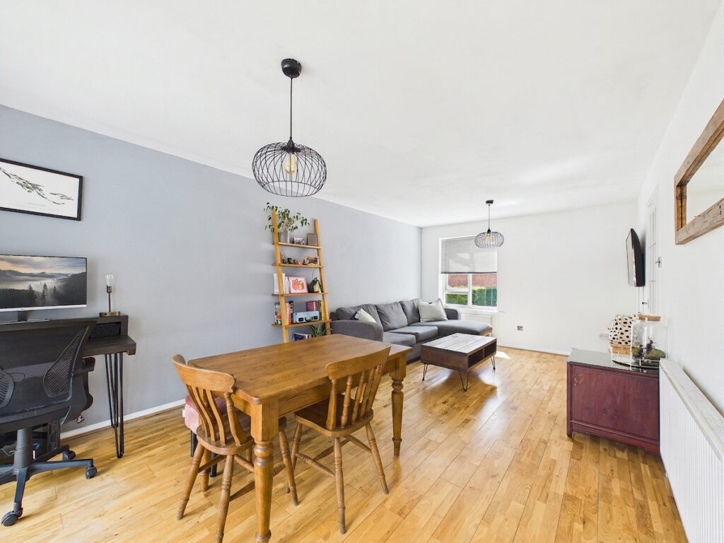 Property Image 0