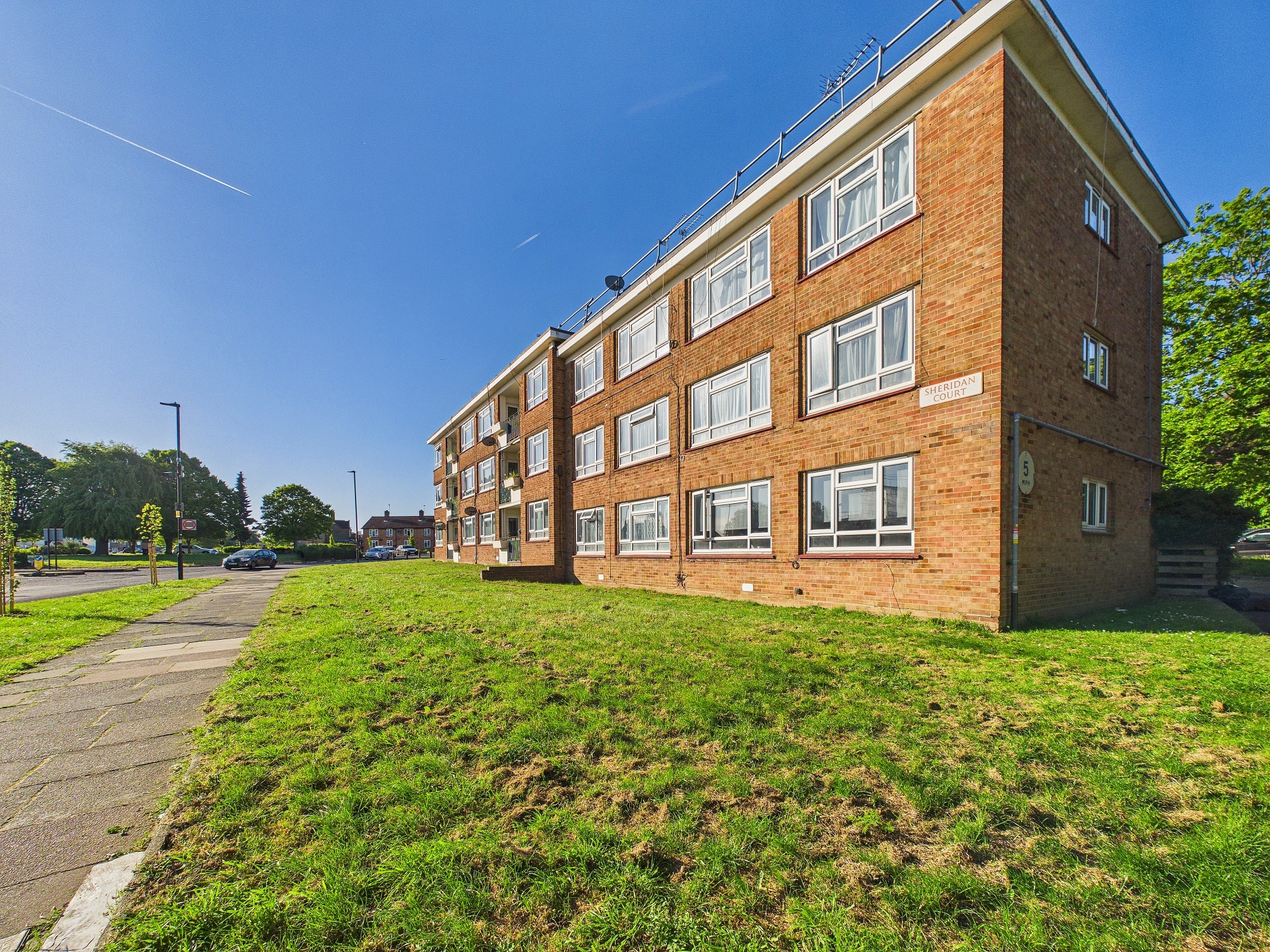 Property Image 0 Image 0