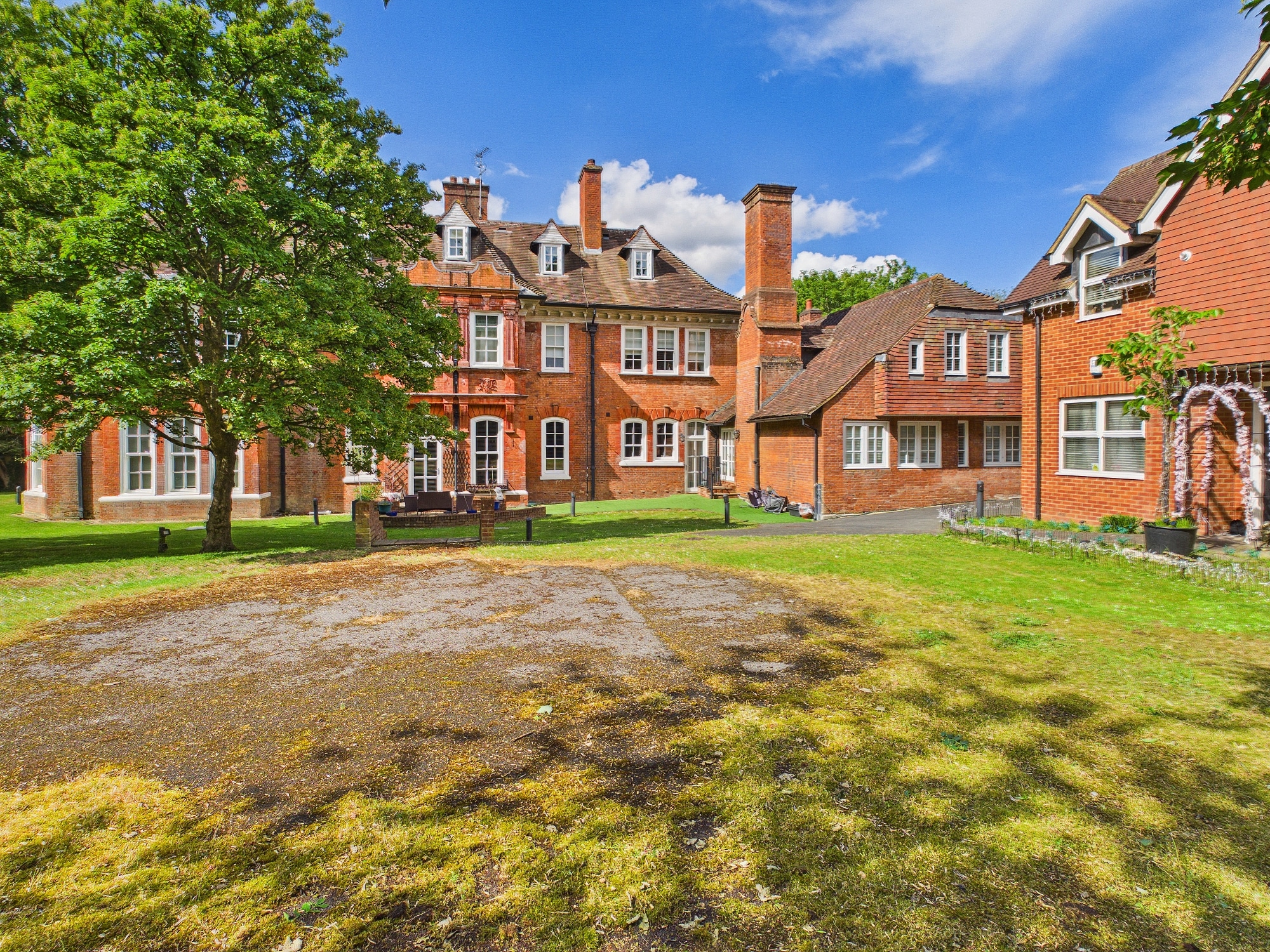 Property Image 0 Image 0
