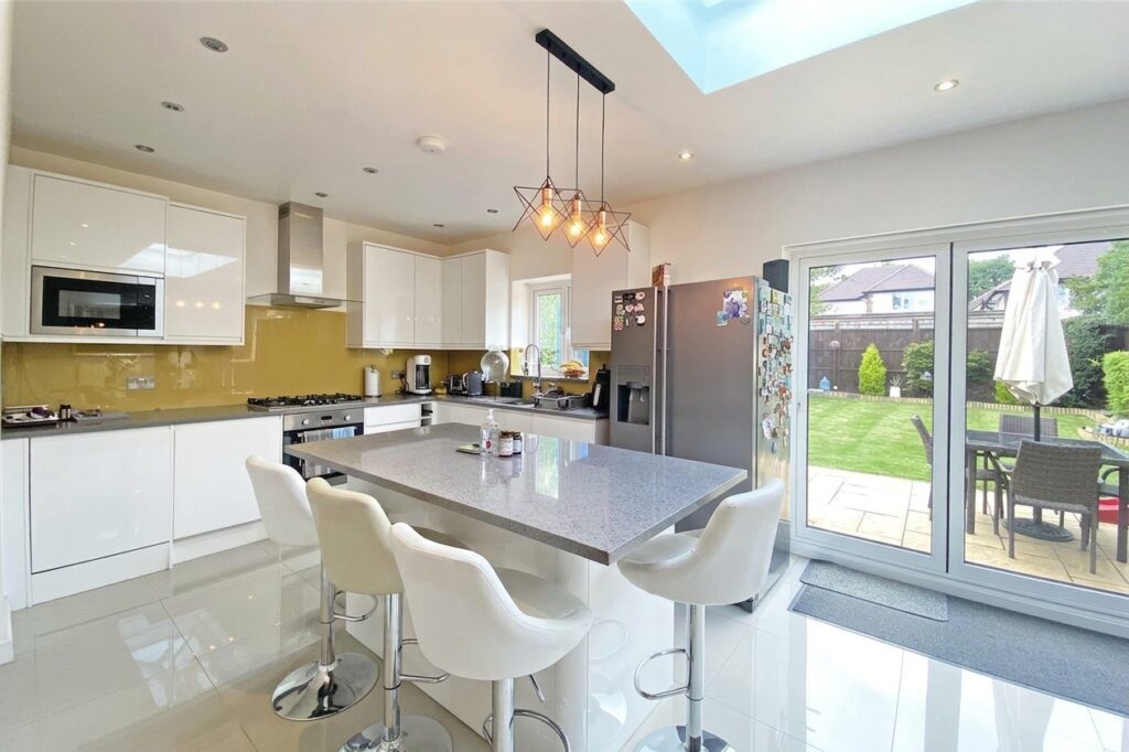 Property Image 0