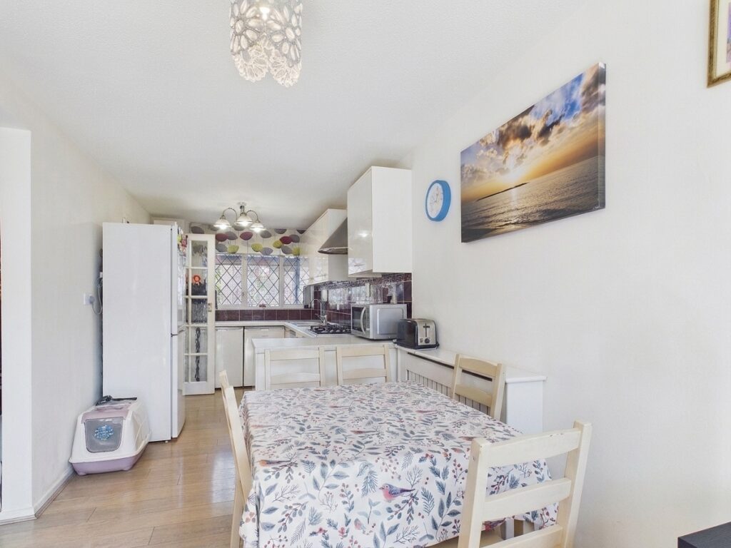 Property Image 0