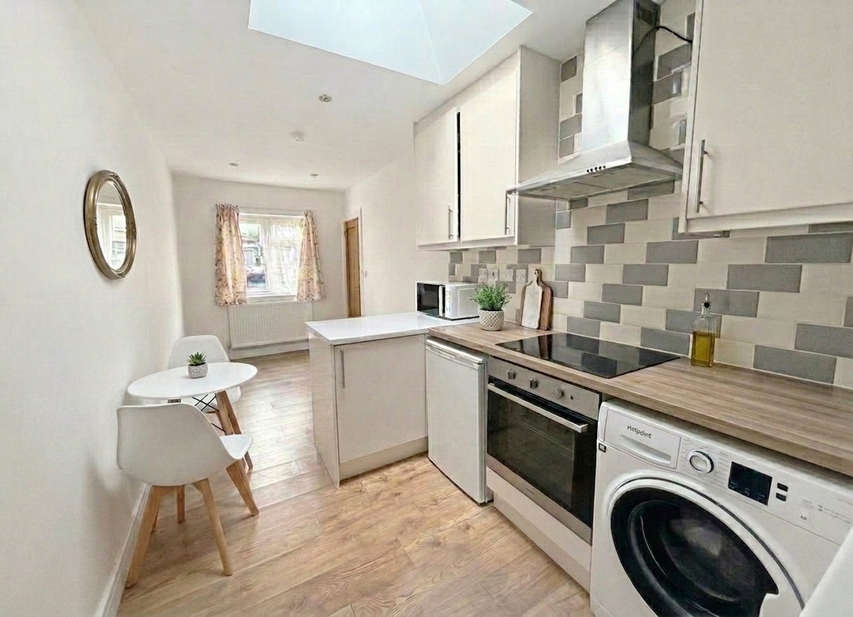 Property Image 0 Image 0
