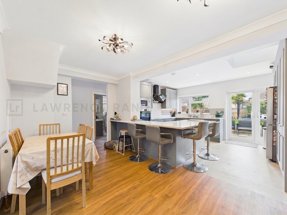 Property Image 0 Image 0