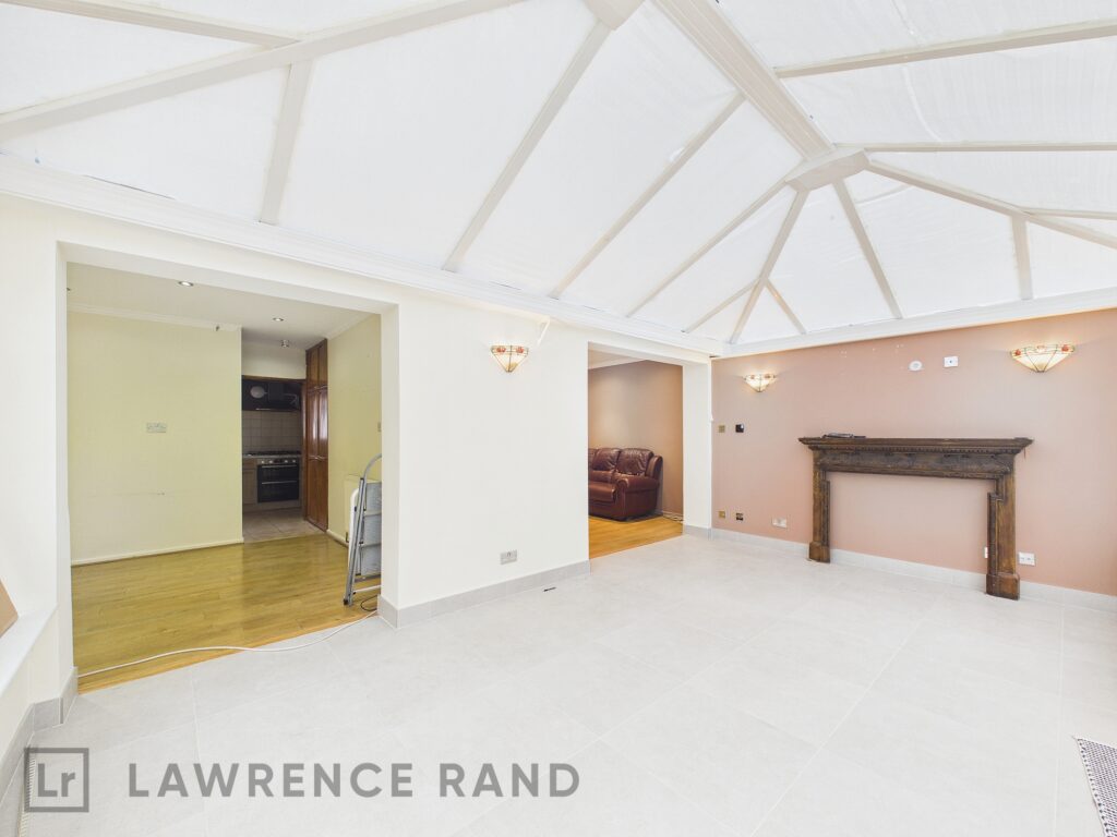 Property Image 0 Property Image 0