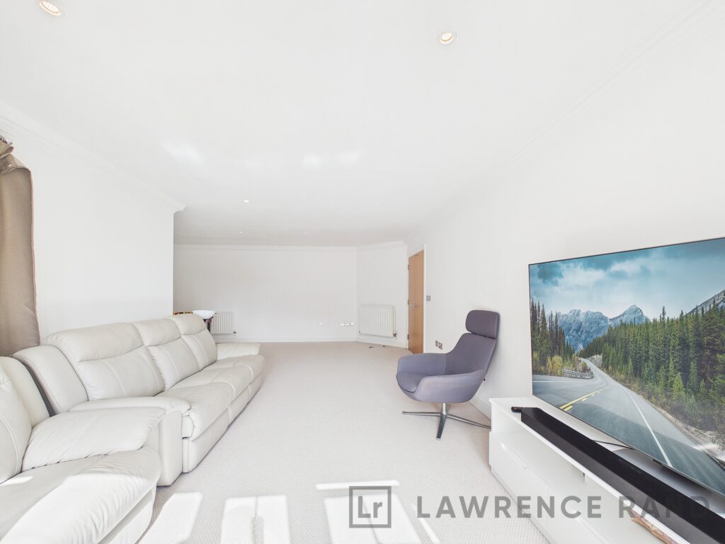 Property Image 0 Property Image 0